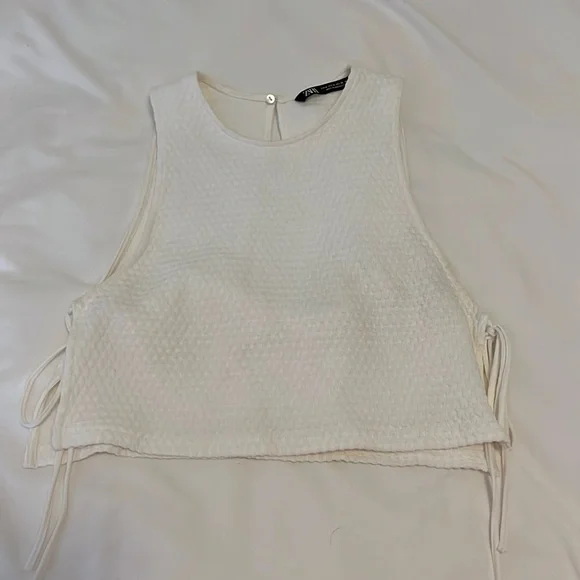 Zara White Crop Top with Built in Bra size M - Picture 4 of 9